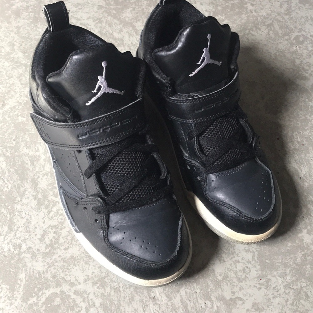 🔴 Jordan Shoes